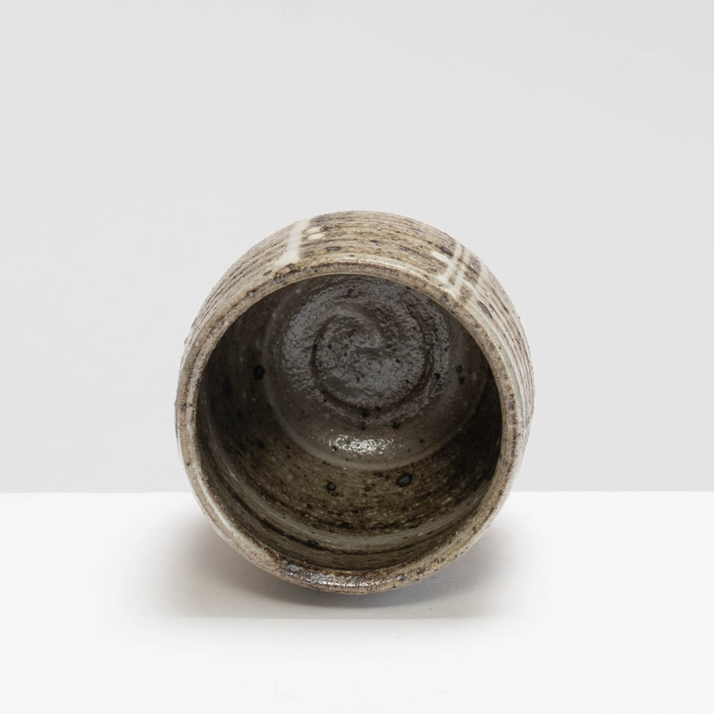 MW276Y933 Yunomi