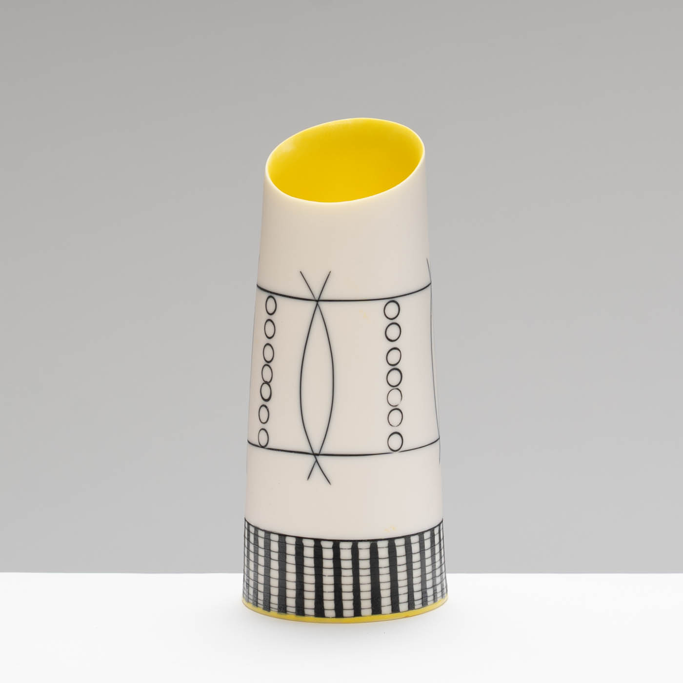 LS345Y702 Small Vase