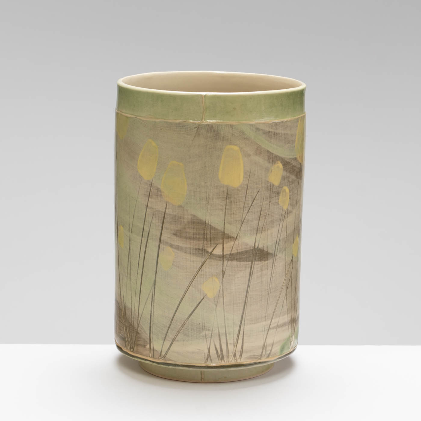 EW485Y39 Vase in Green with Lemon Yellow