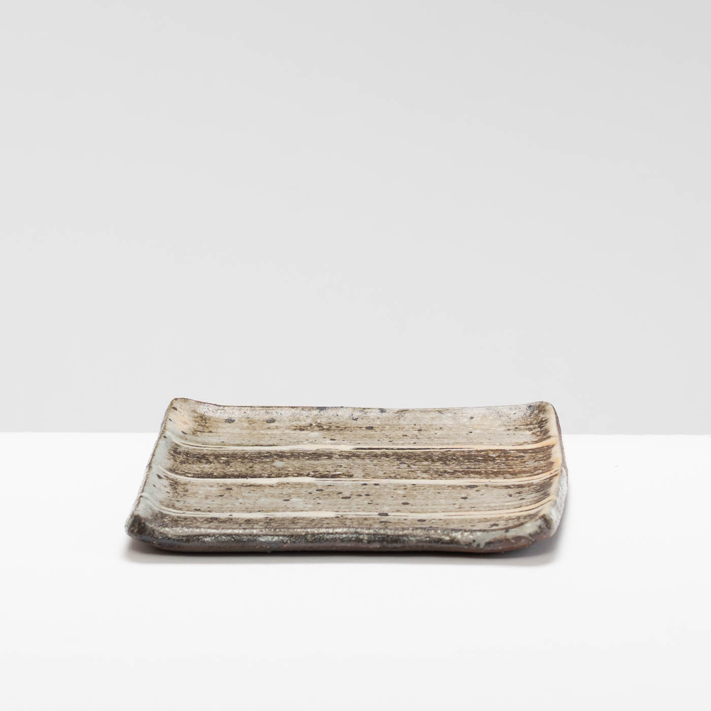MW276Y913 Small Square Dish