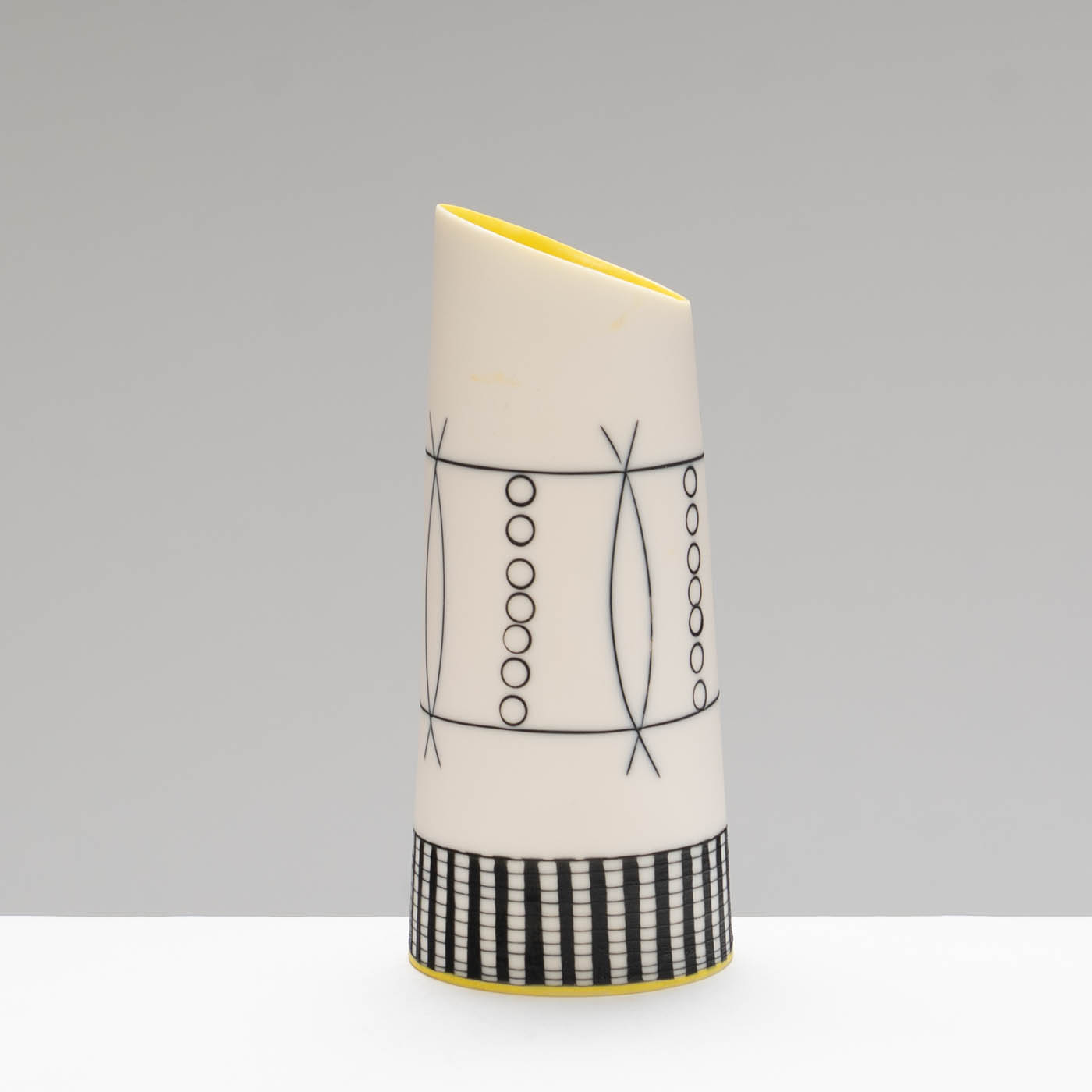 LS345Y702 Small Vase