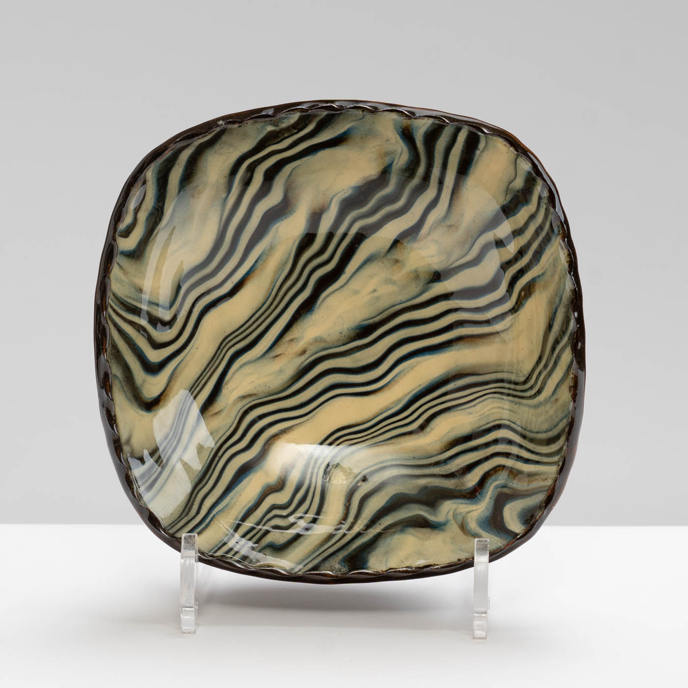 SM80Y768 Small Square Dish