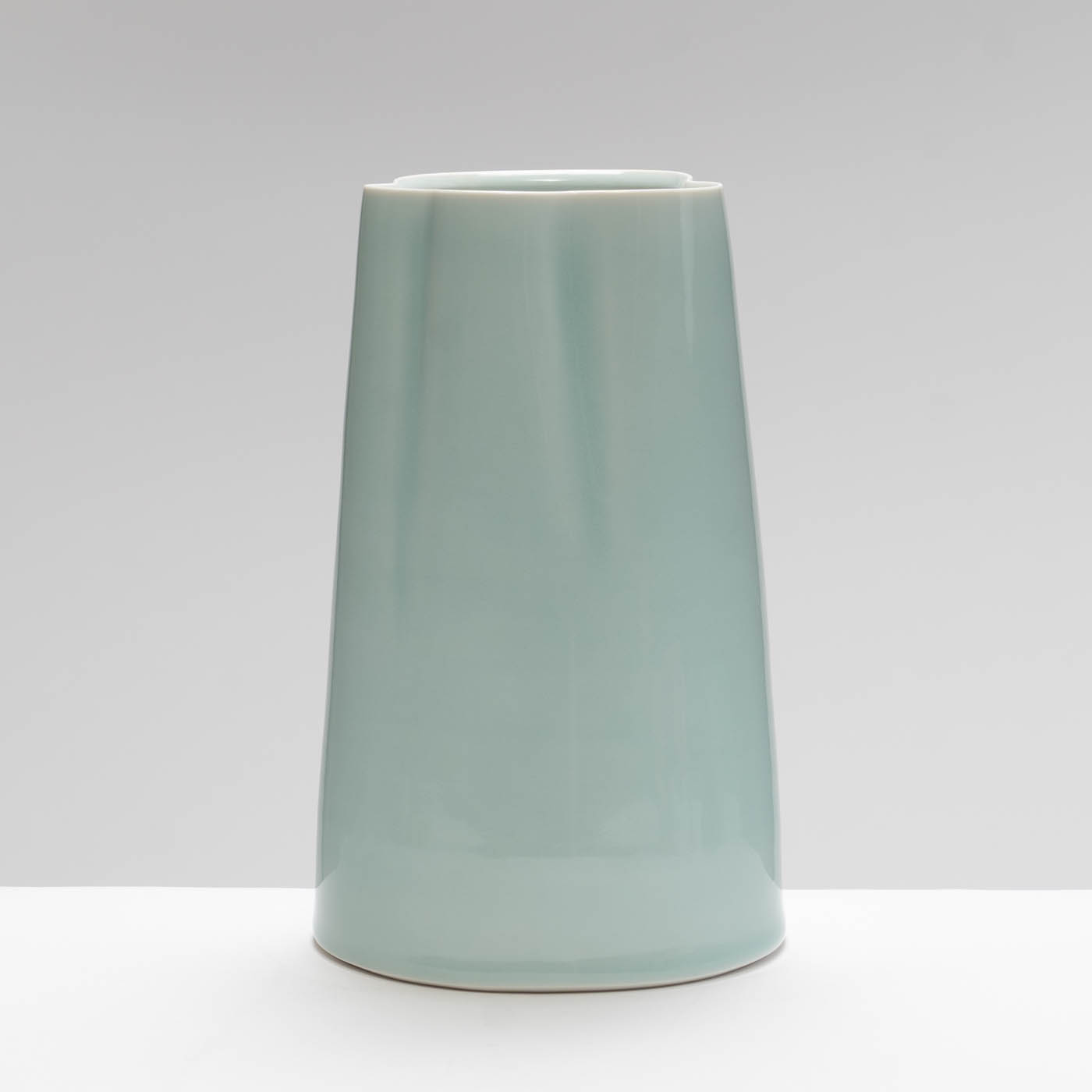 CK233Y1690 Celadon 'Cloud' Pot