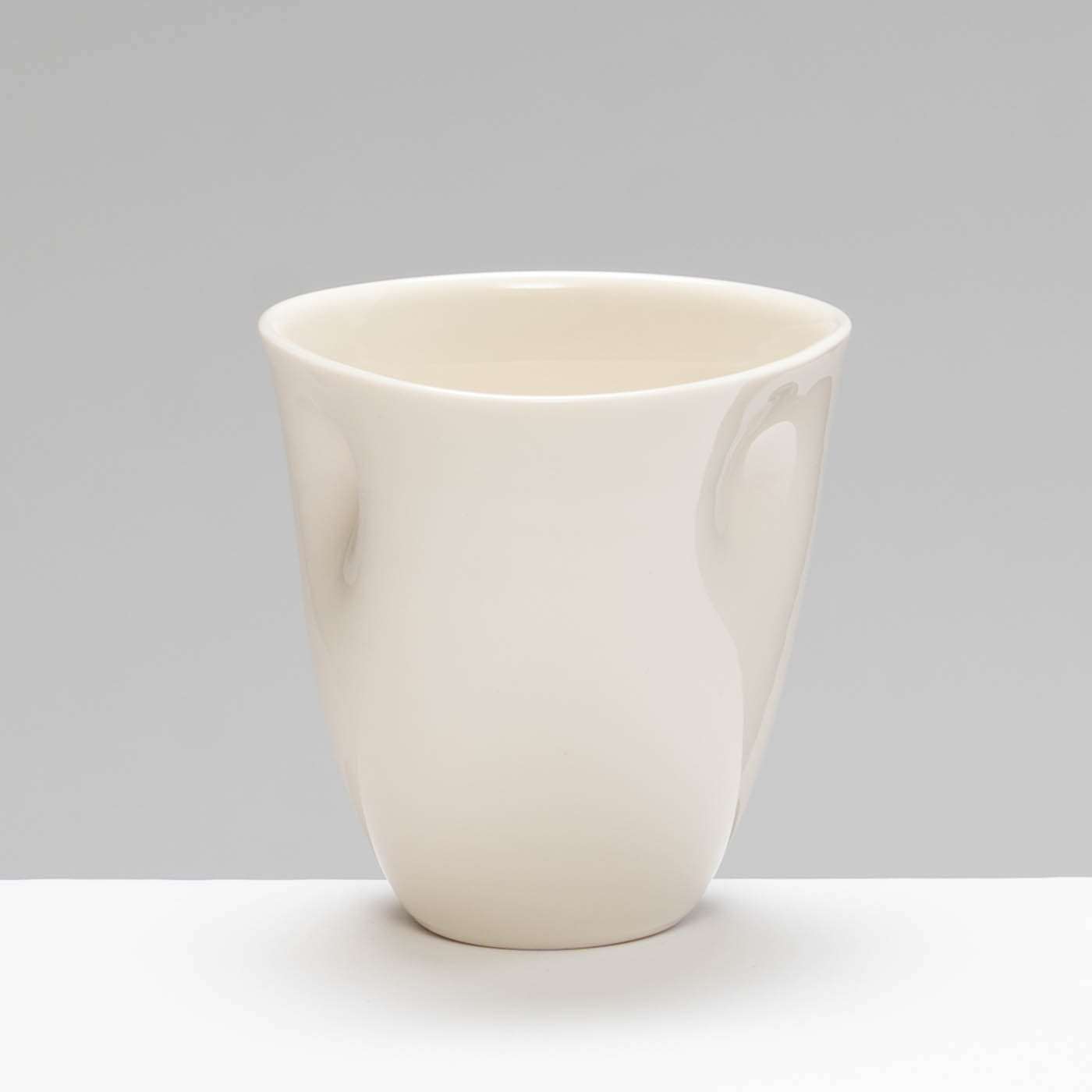 JD468Y228 Indented Beaker