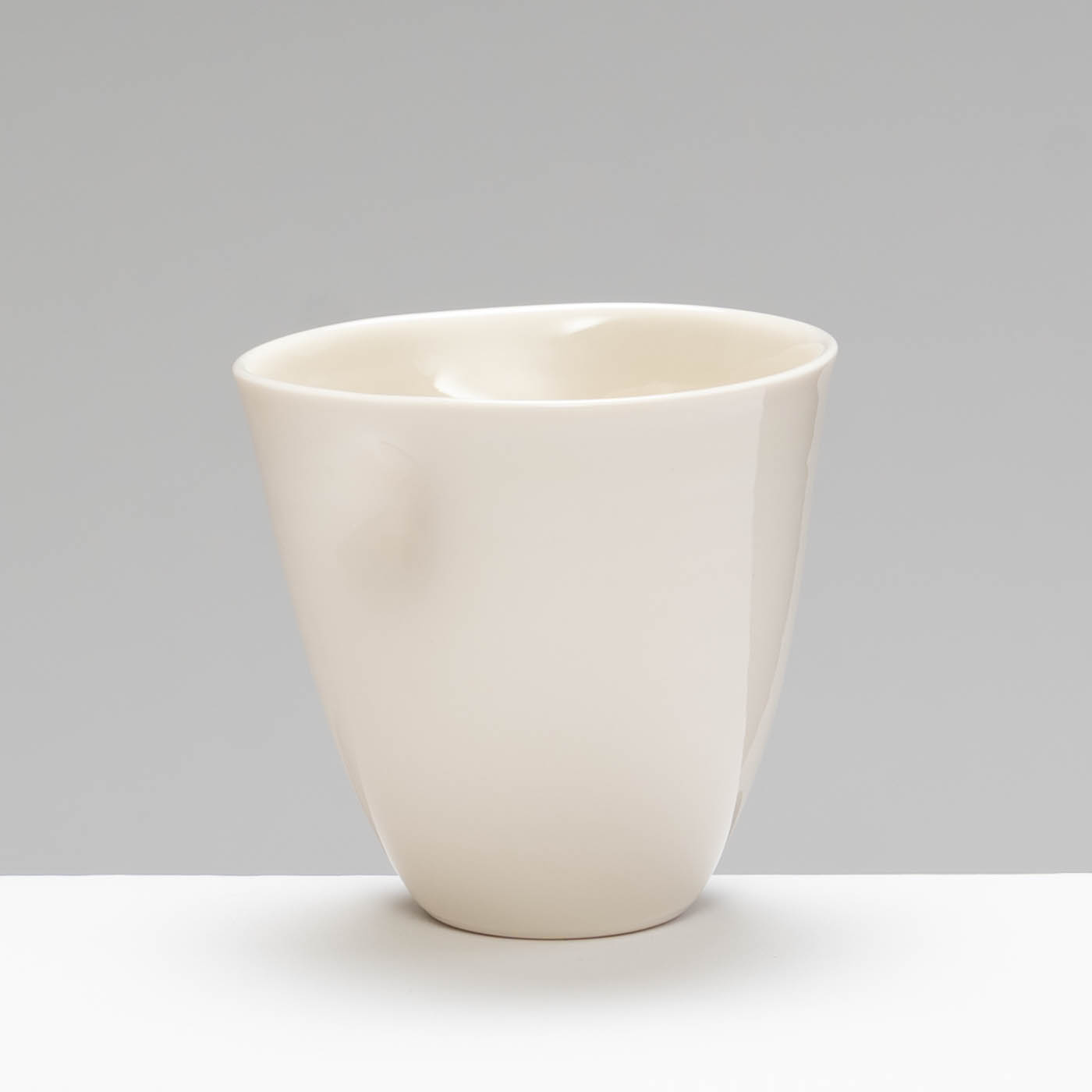 JD468Y228 Indented Beaker