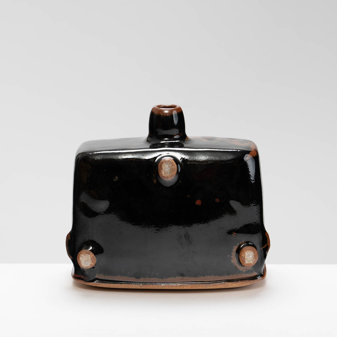 JH341Y87 Red/Tenmoku/Kaki Vase