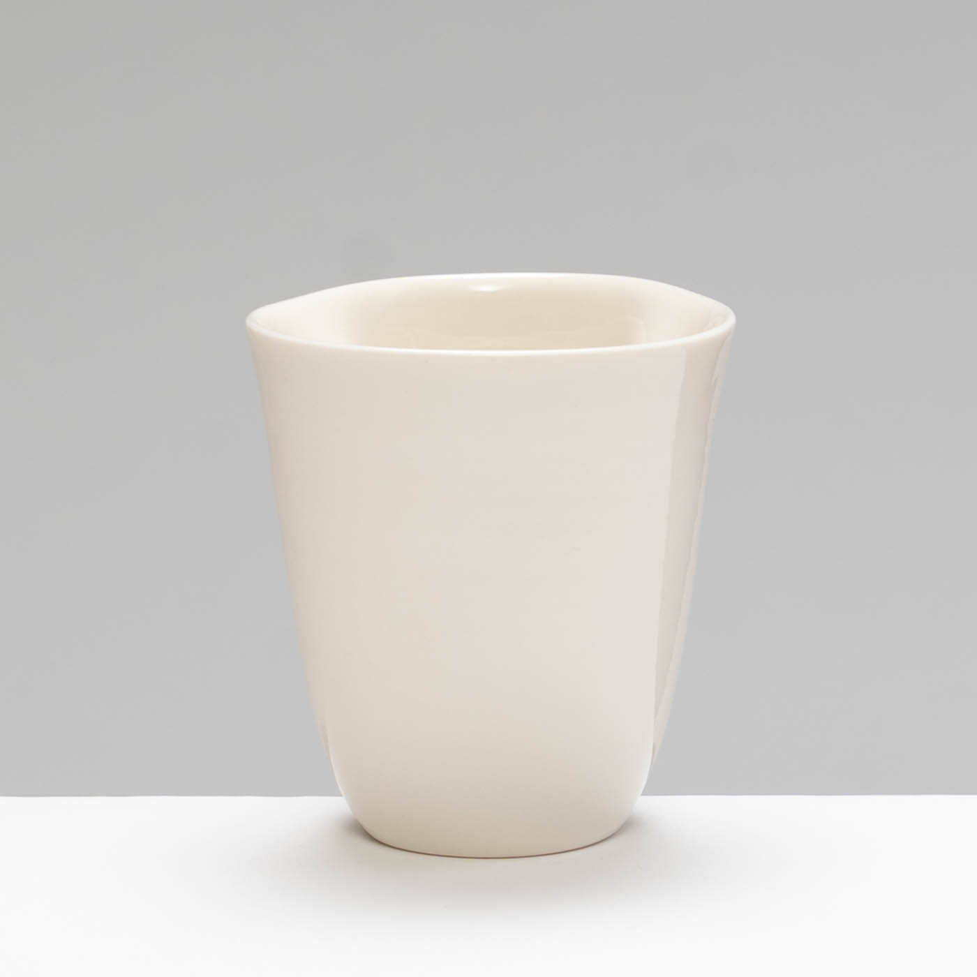 JD468Y232 Indented Beaker