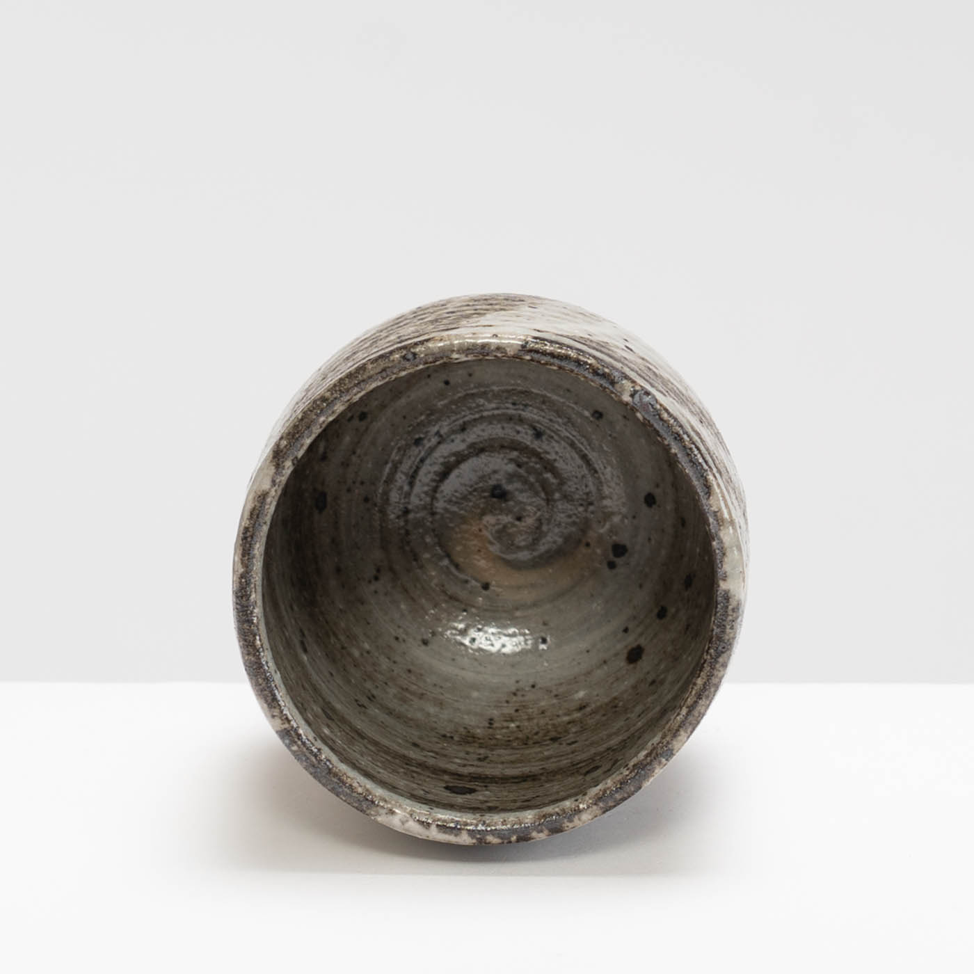 MW276Y927 Yunomi
