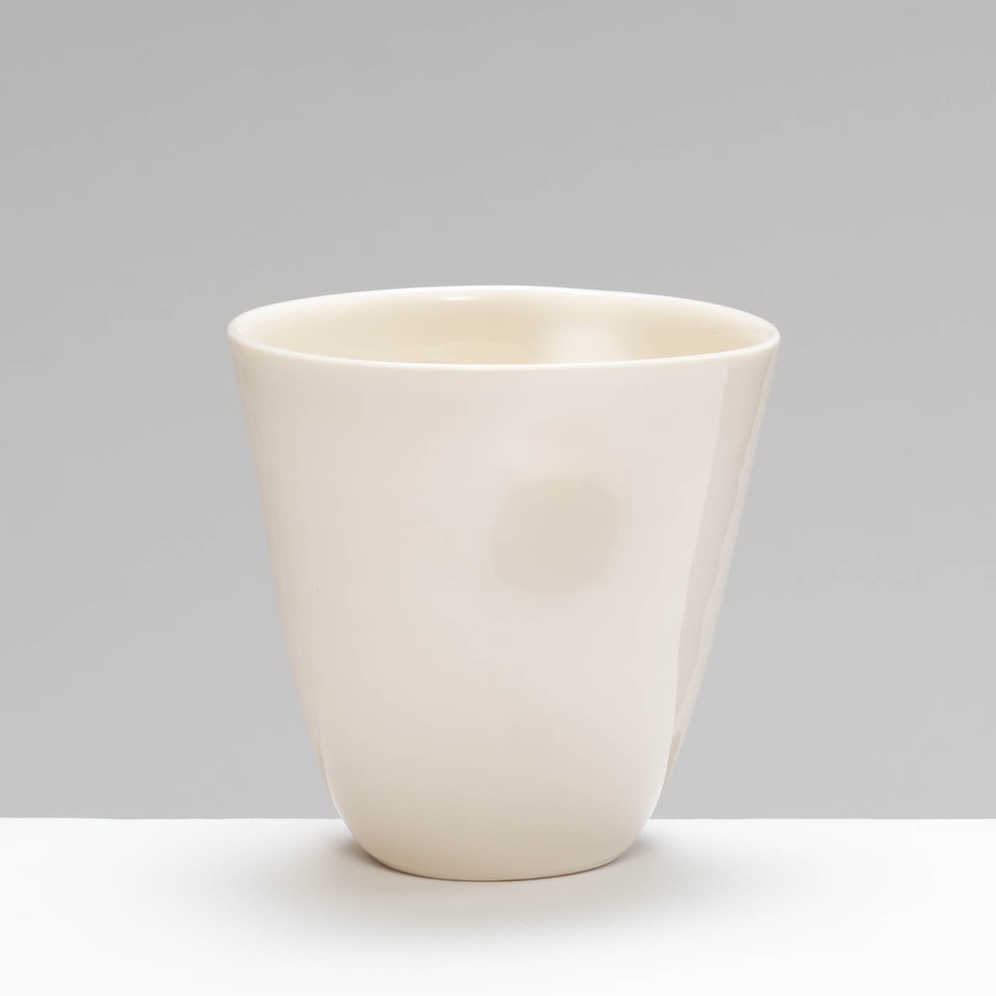 JD468Y246 Indented Beaker