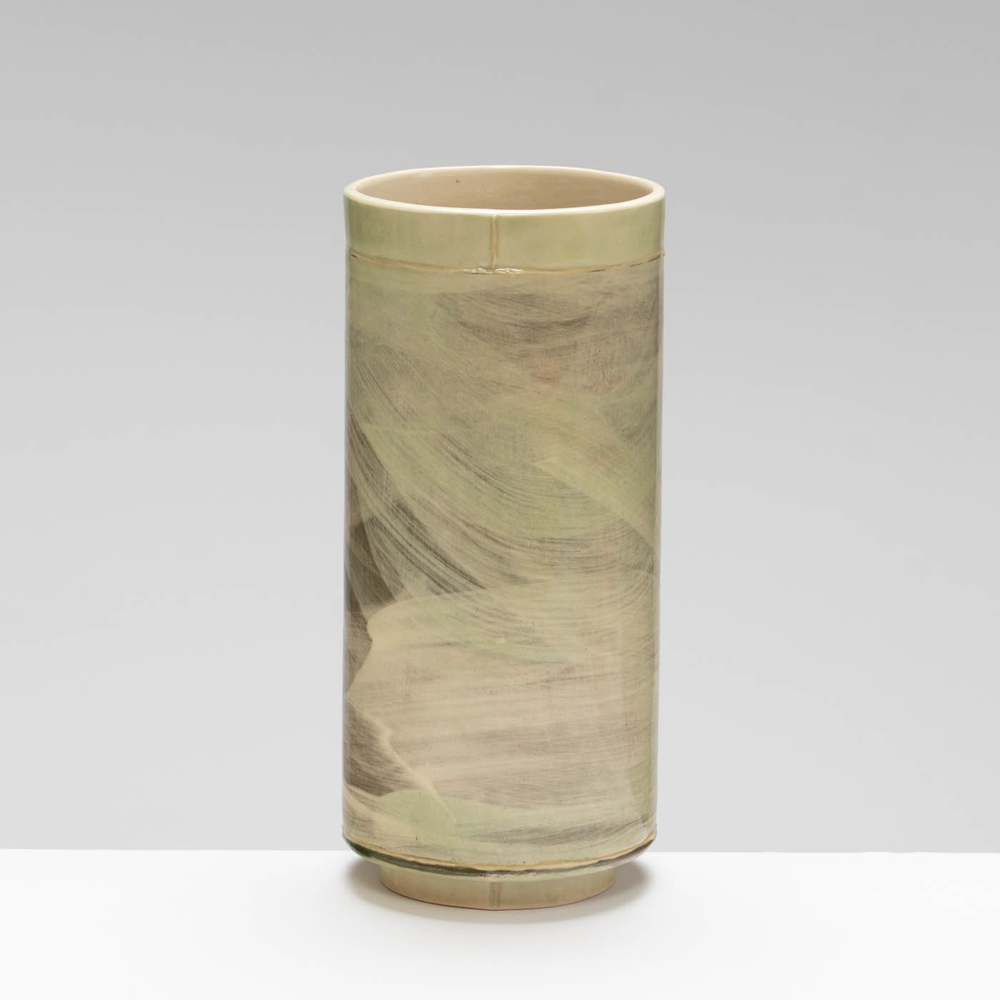 EW485Y52 Slim Vase in Green