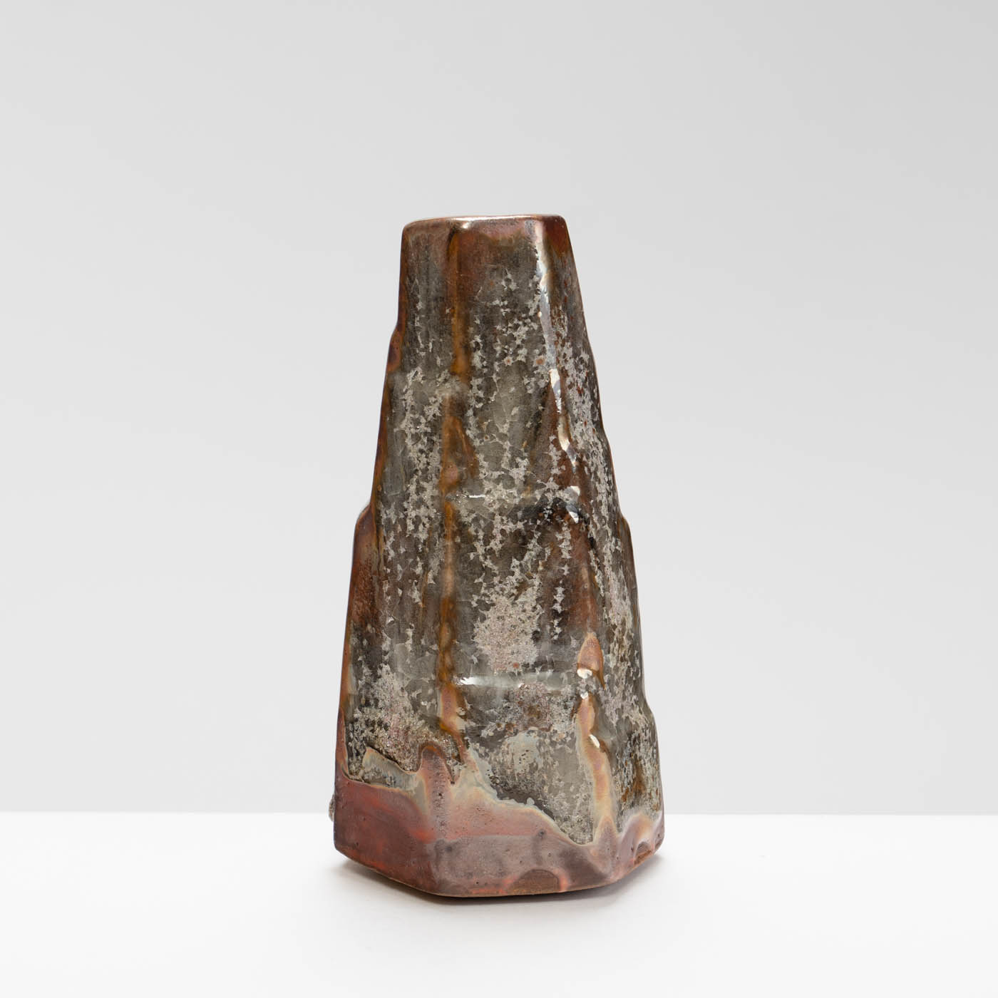 JH341Y86 Gold Shino/Crystals Bottle