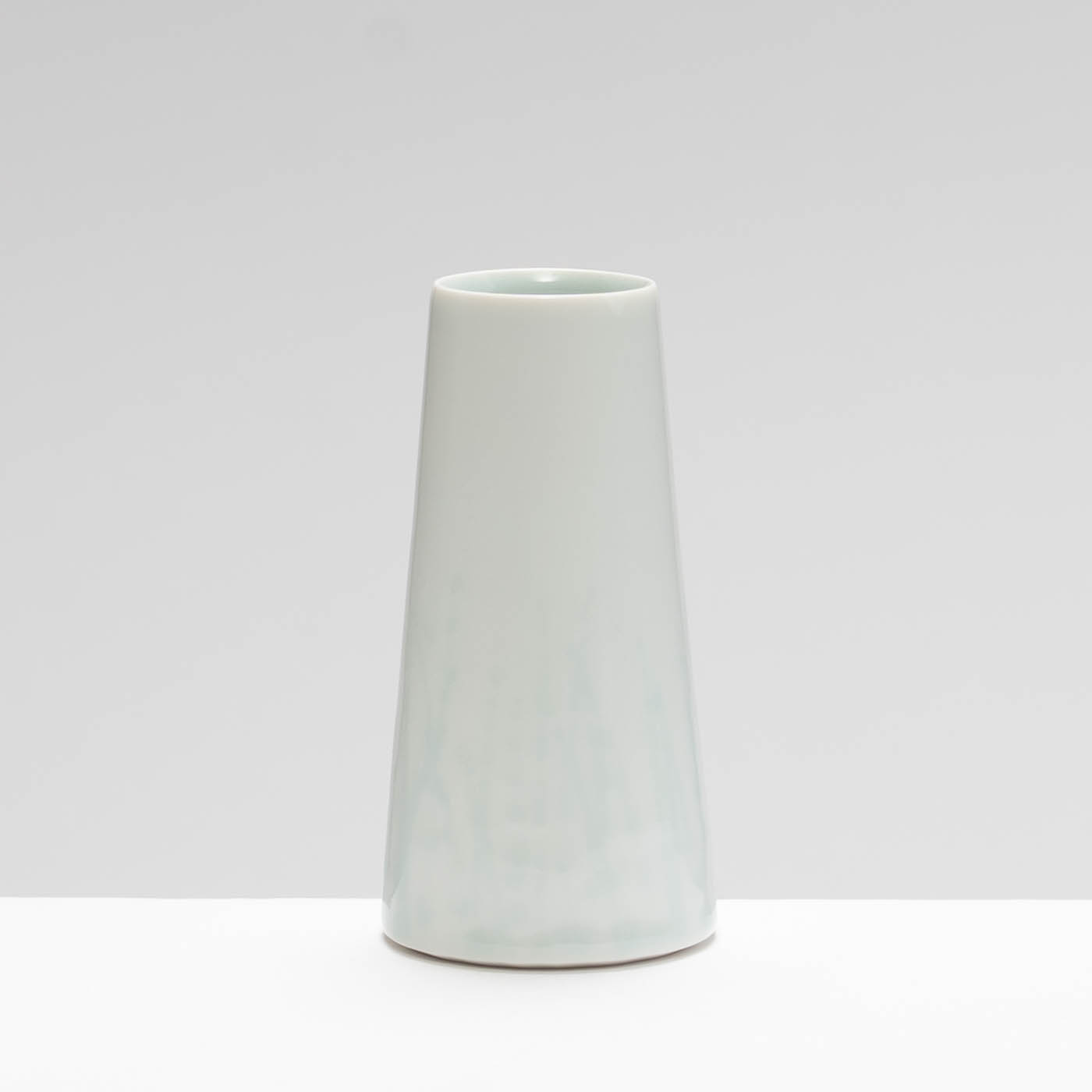CK233Y1678 Bud Vase