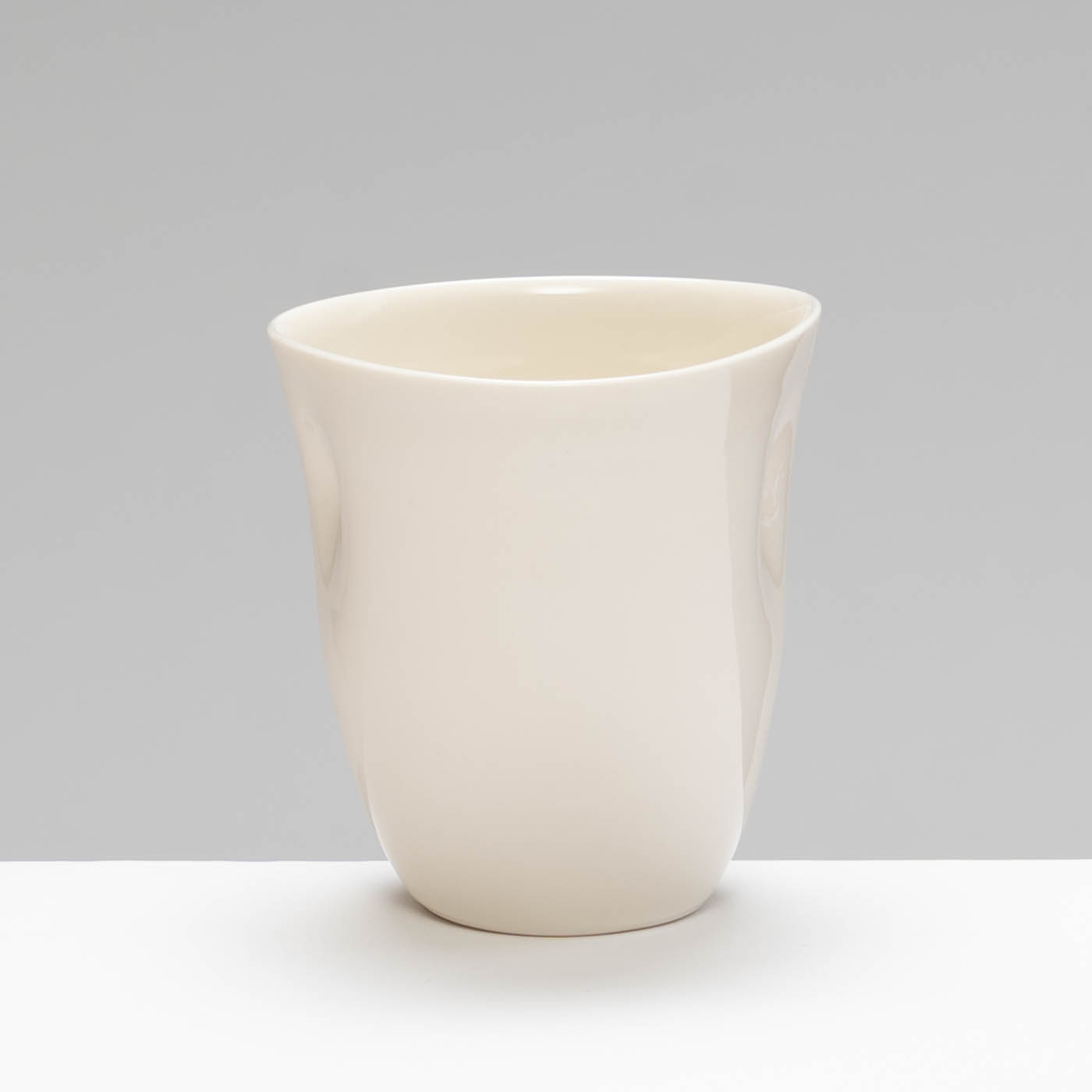 JD468Y229 Indented Beaker