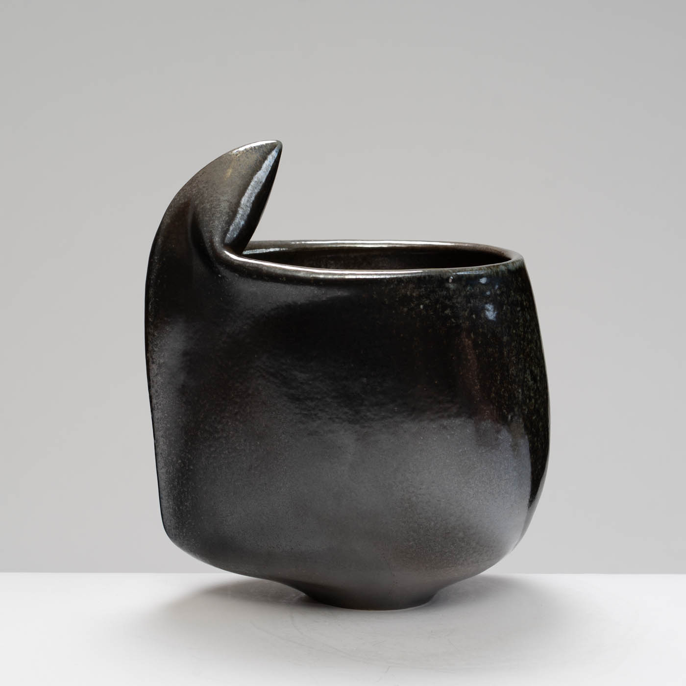 RK53Y197 Hugging Bowl