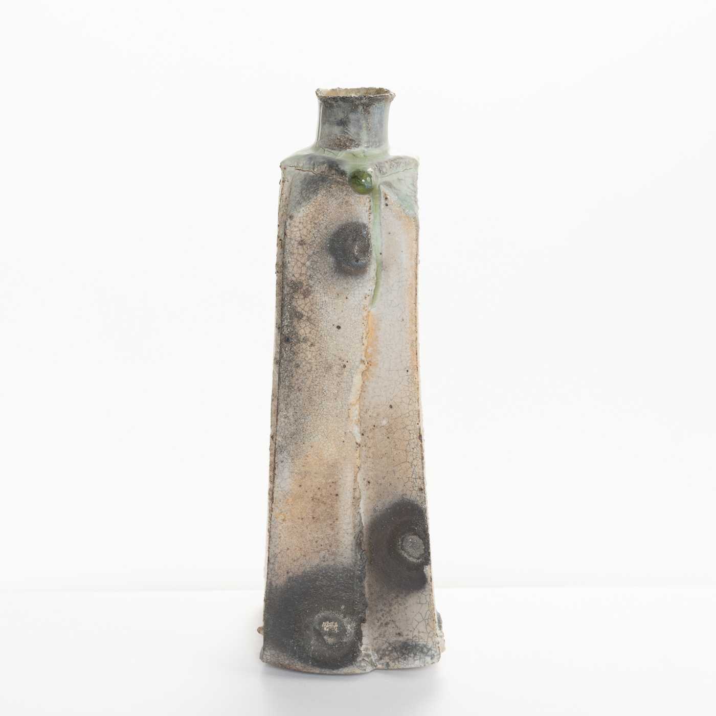 Cut vase SP372Y298