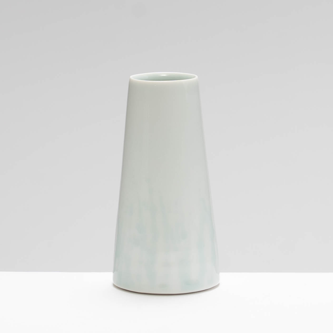 CK233Y1677 Bud Vase