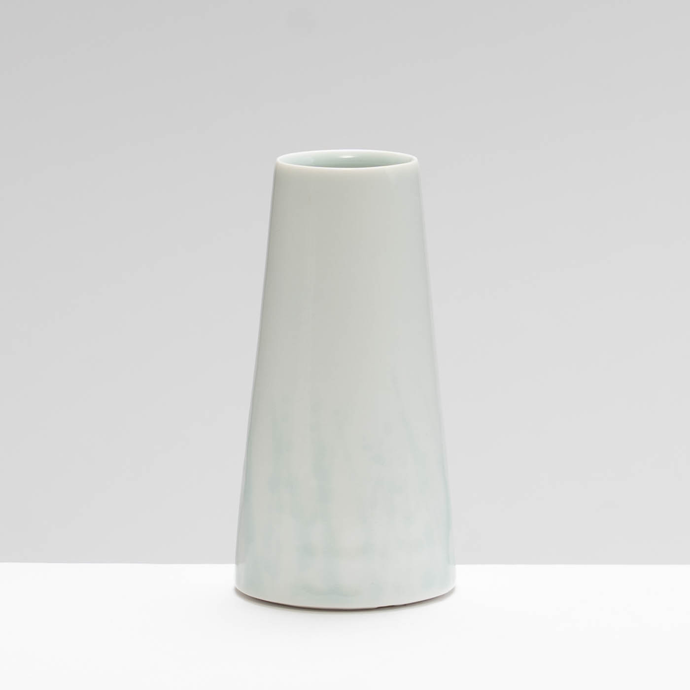 CK233Y1677 Bud Vase