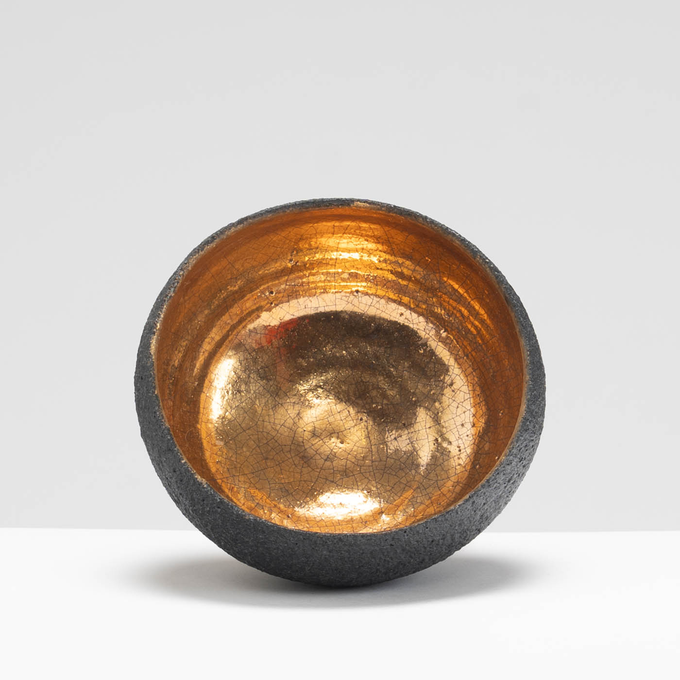 SF209Y963 Black/Gold Bowl