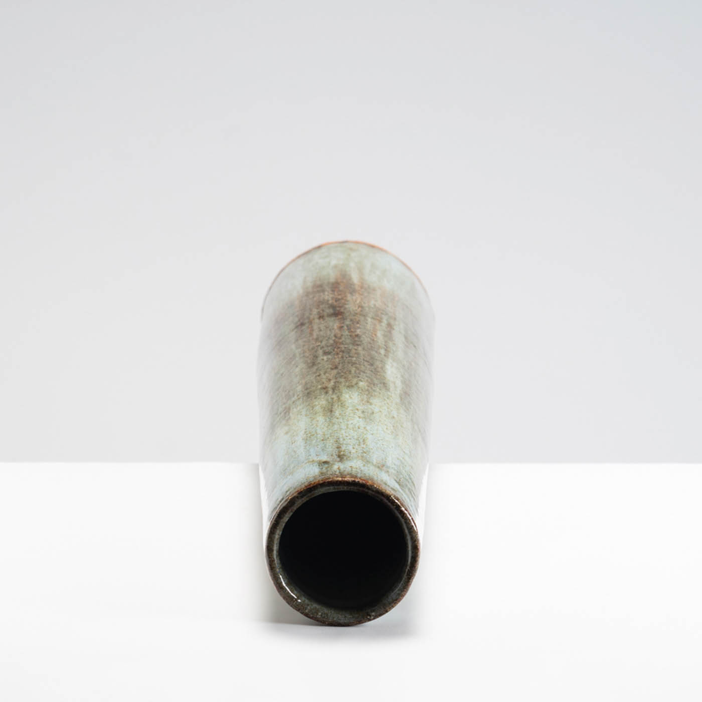 SF209Y968 Tall Vessel