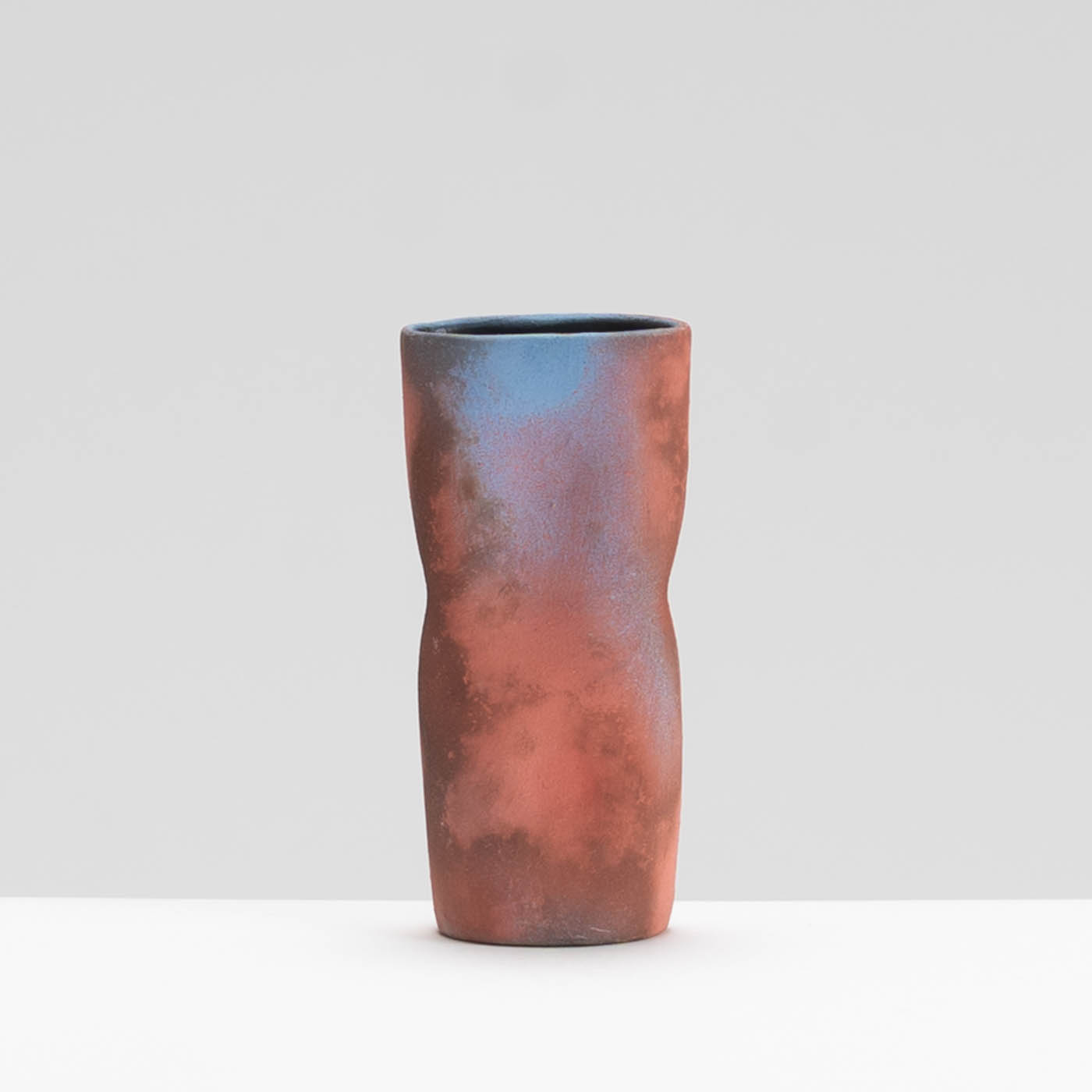 TW92Y1417 Dimple Bud Vase
