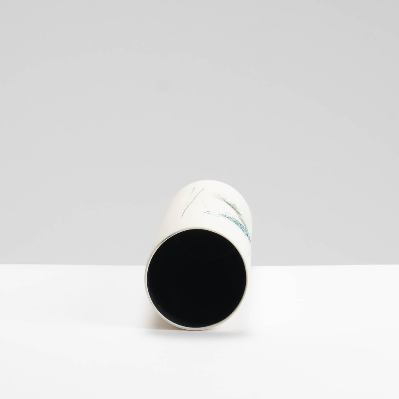 TW92Y1407 Journey Cylinder Vase