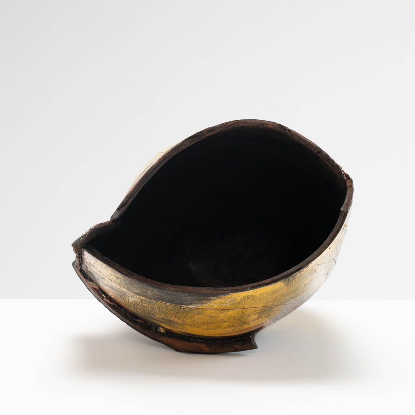 ES582Y70 Large Yellow Fragmented Vessel