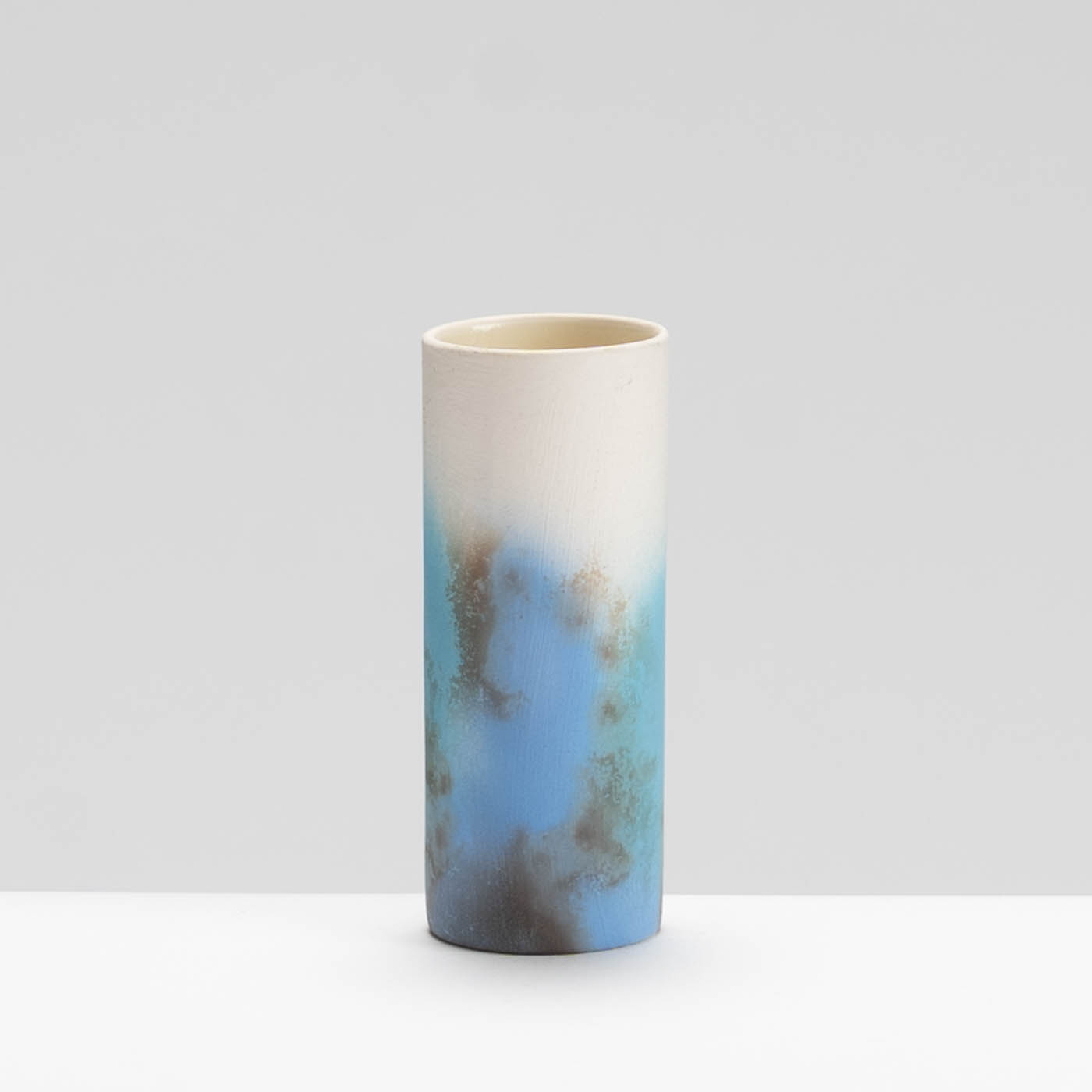 TW92Y1435 Bud Vase