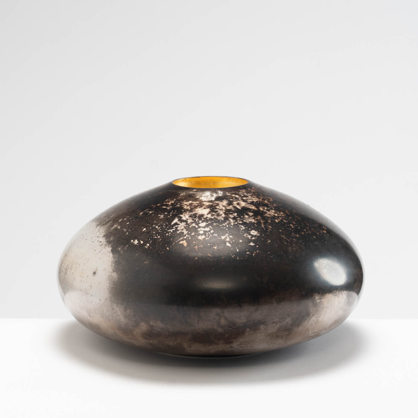 DA77Y192 Rounded Vessel