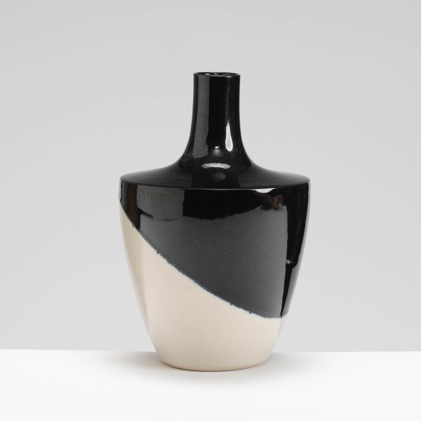 SS349Y380 Long-Neck Vase Small