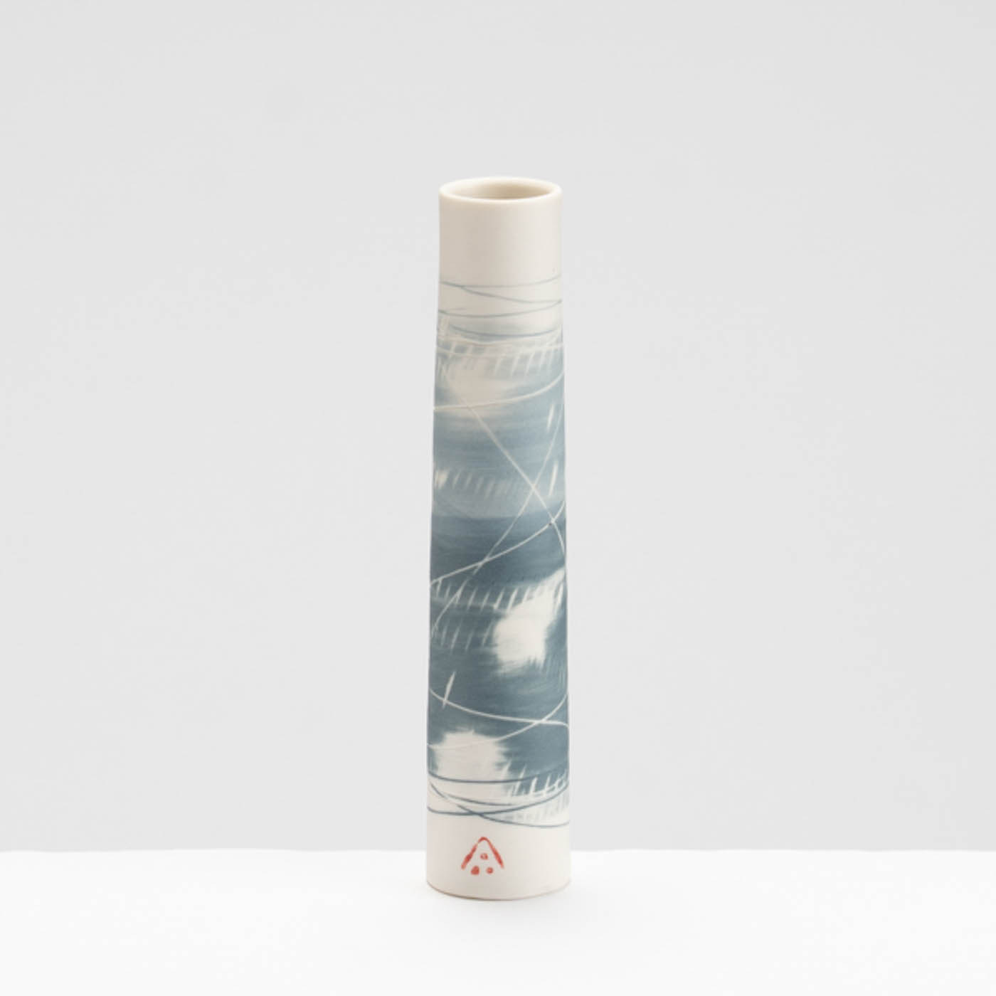 AT488Y555 Single Stem Vase Two Blues