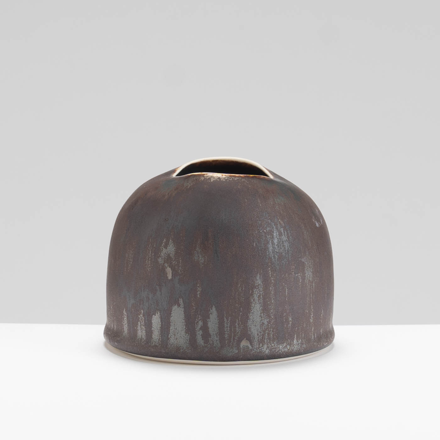 TG356Y234 Table Vessel Dark