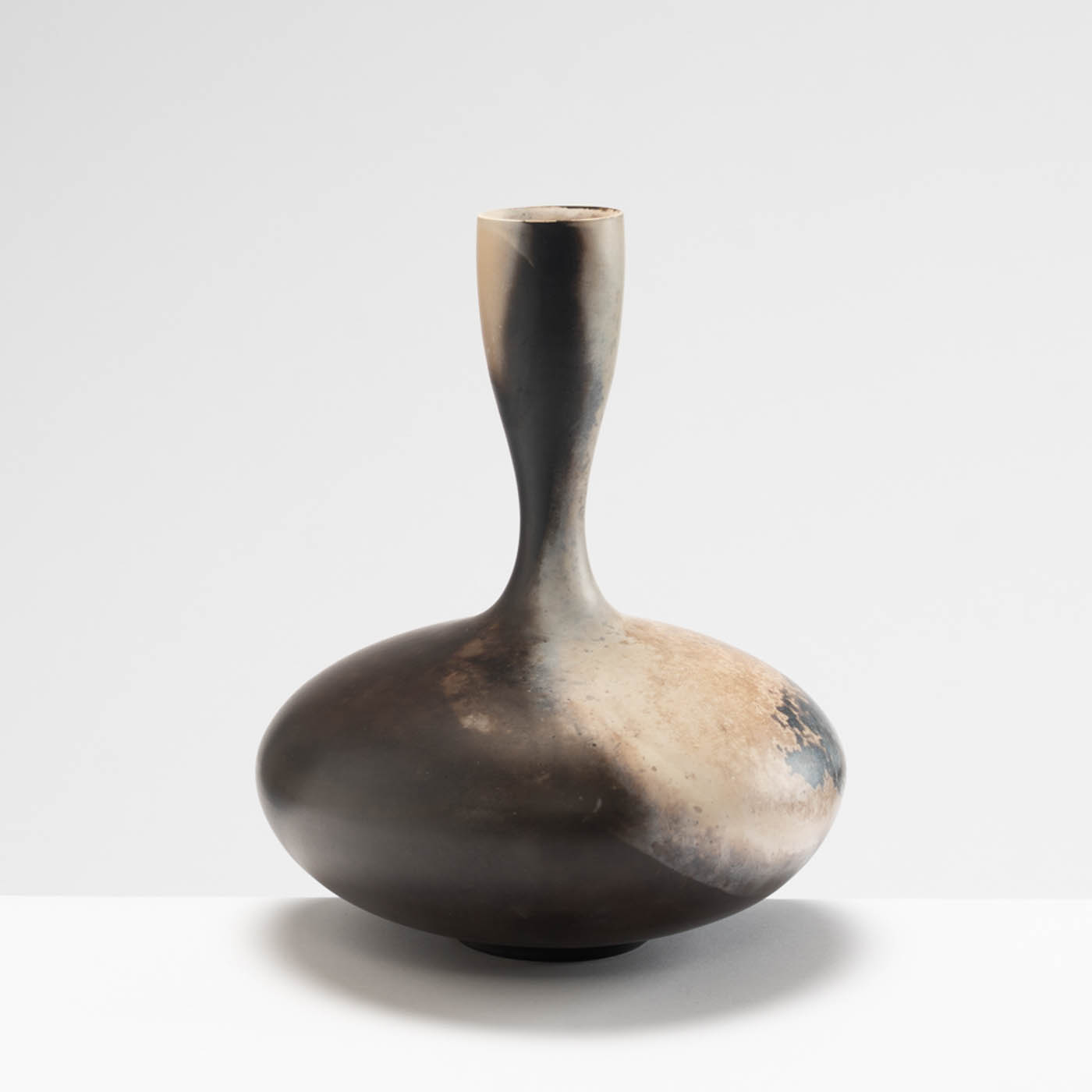 DA77Y199 Long Necked Vessel