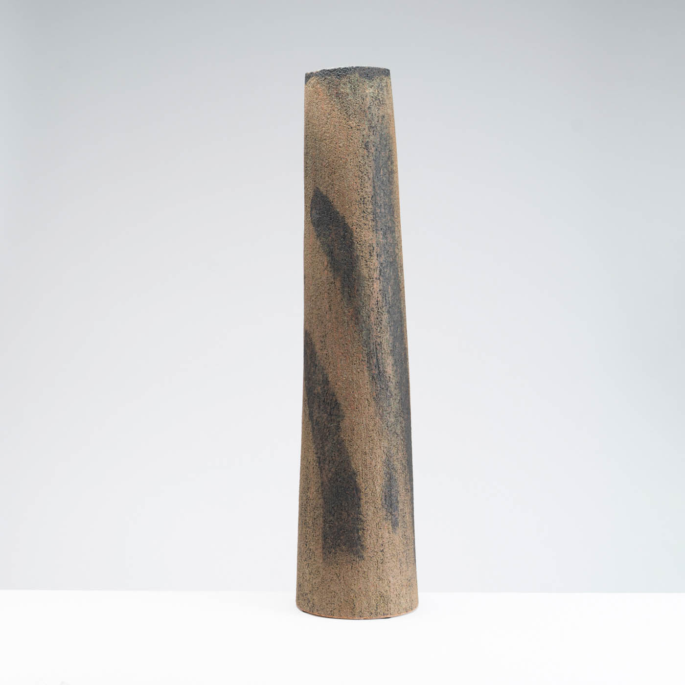 SF209Y969 Tall Vessel