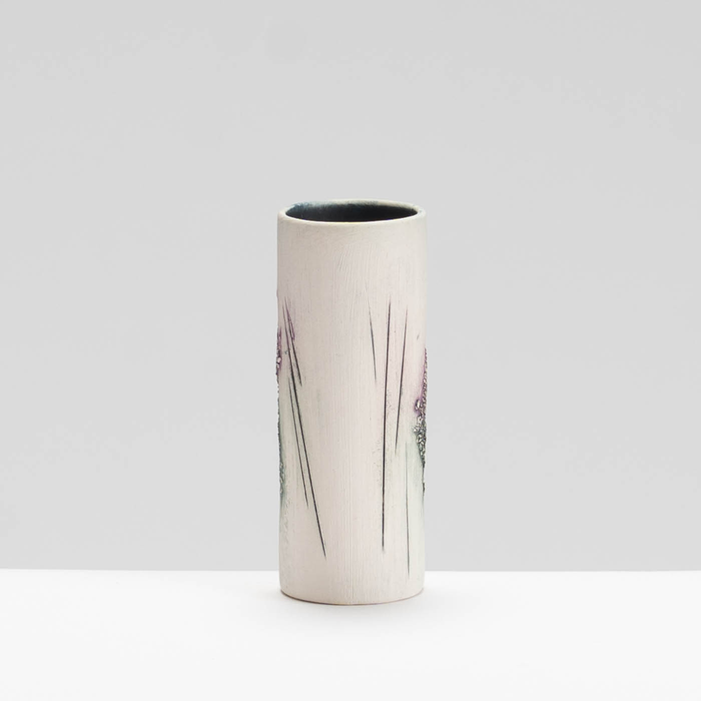 TW92Y1409 Journey Bud Vase