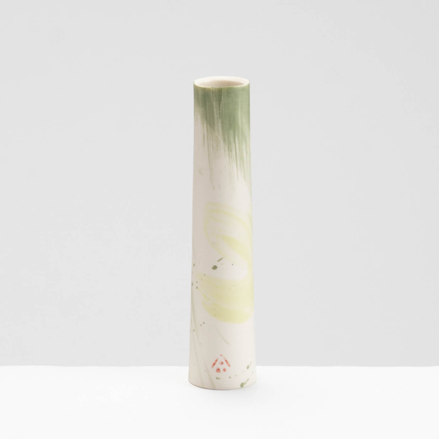 AT488Y552 Single Stem Vase Brushed Greens