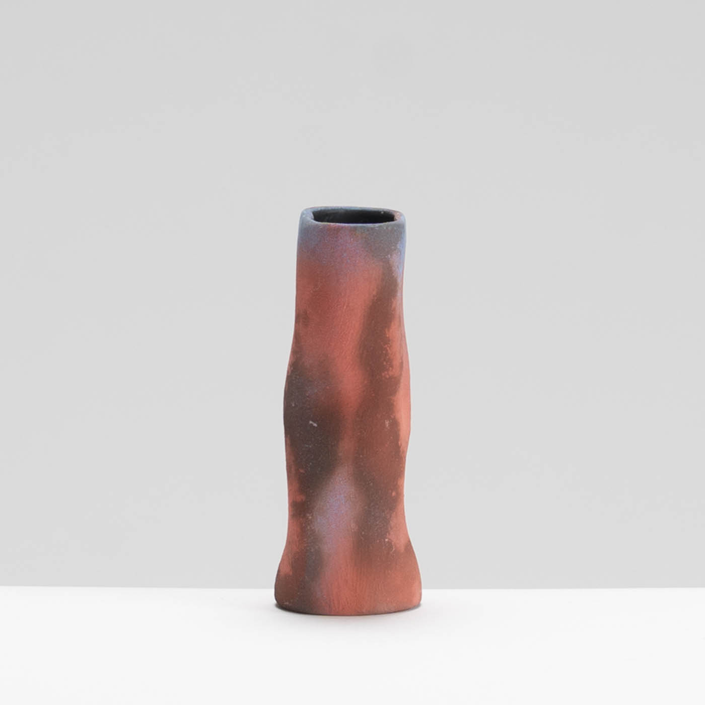 TW92Y1417 Dimple Bud Vase