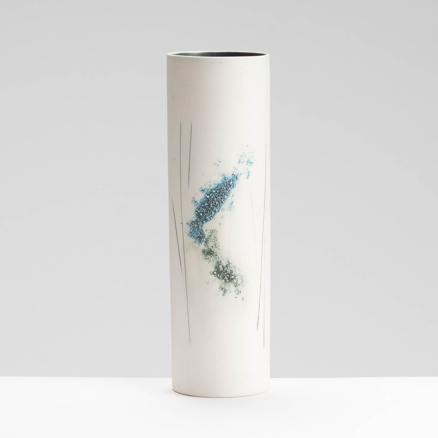 TW92Y1407 Journey Cylinder Vase