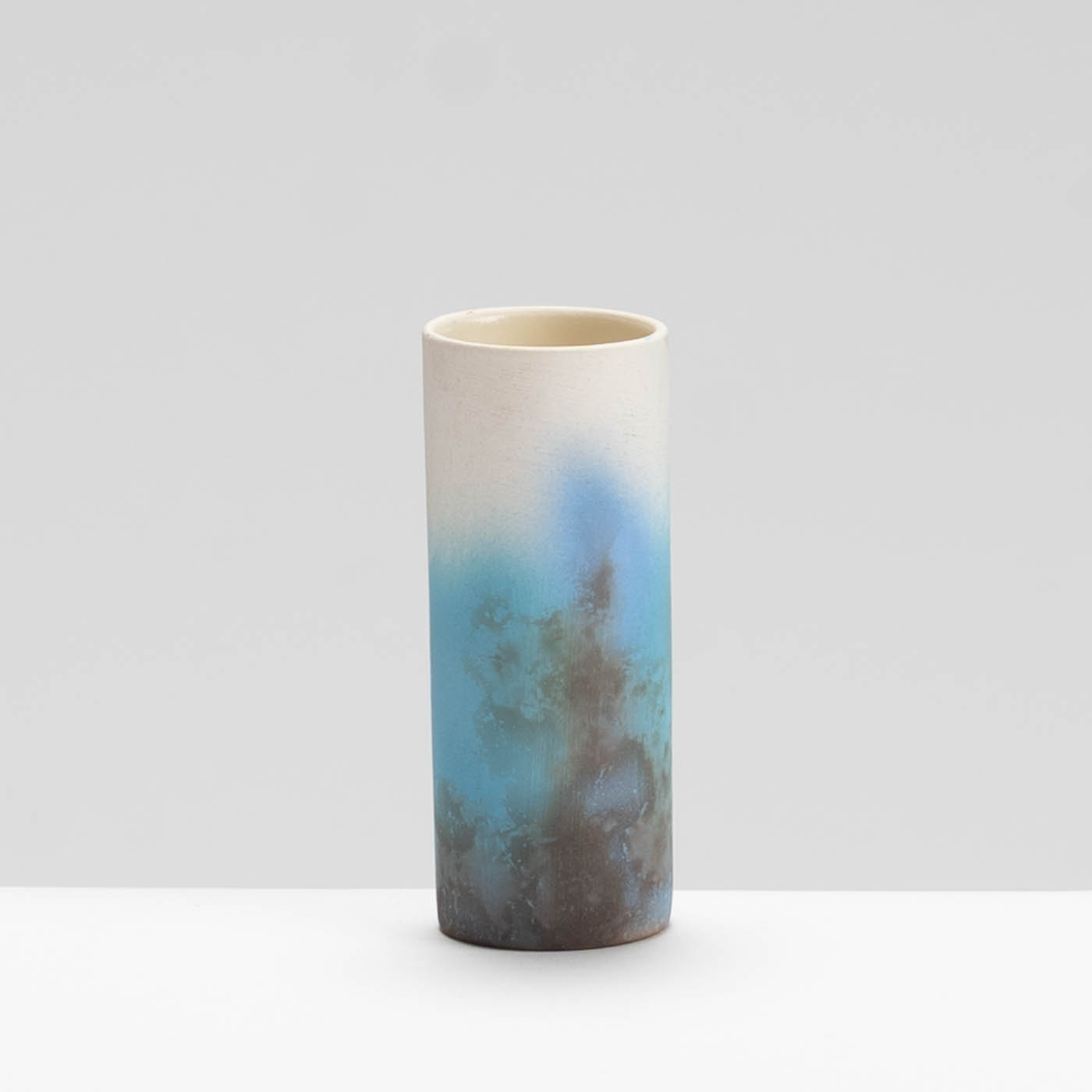 TW92Y1435 Bud Vase