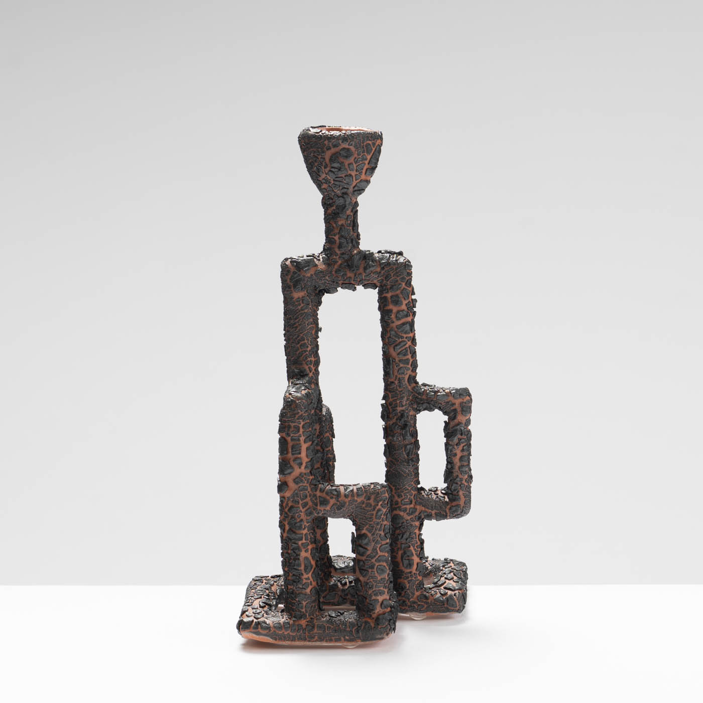 SG557Y18 Scorched Earth Square Candlestick Medium