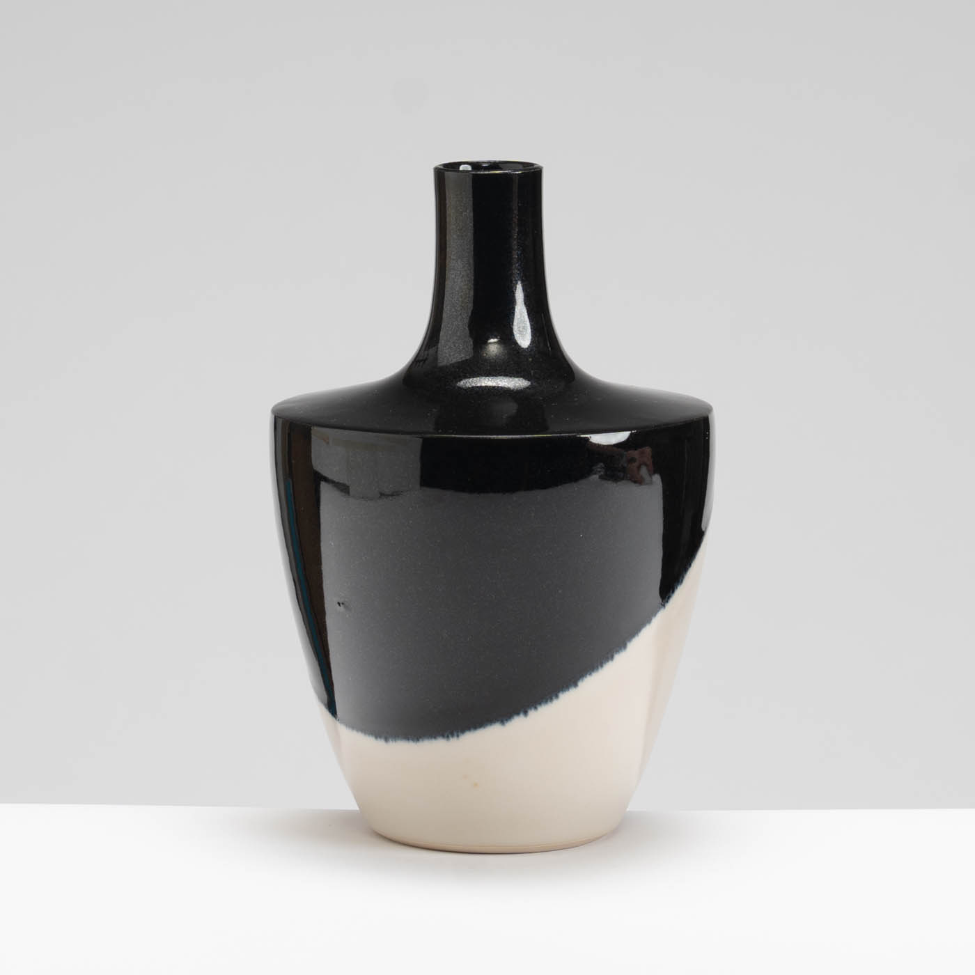 SS349Y380 Long-Neck Vase Small