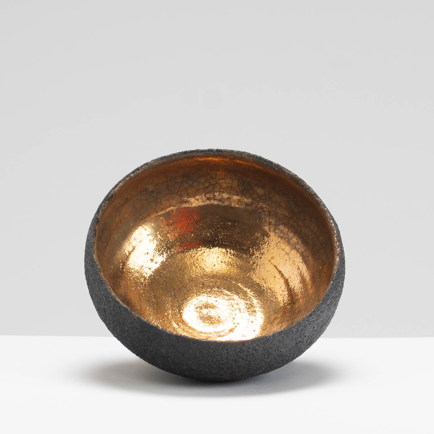 SF209Y965 Black/Gold Bowl