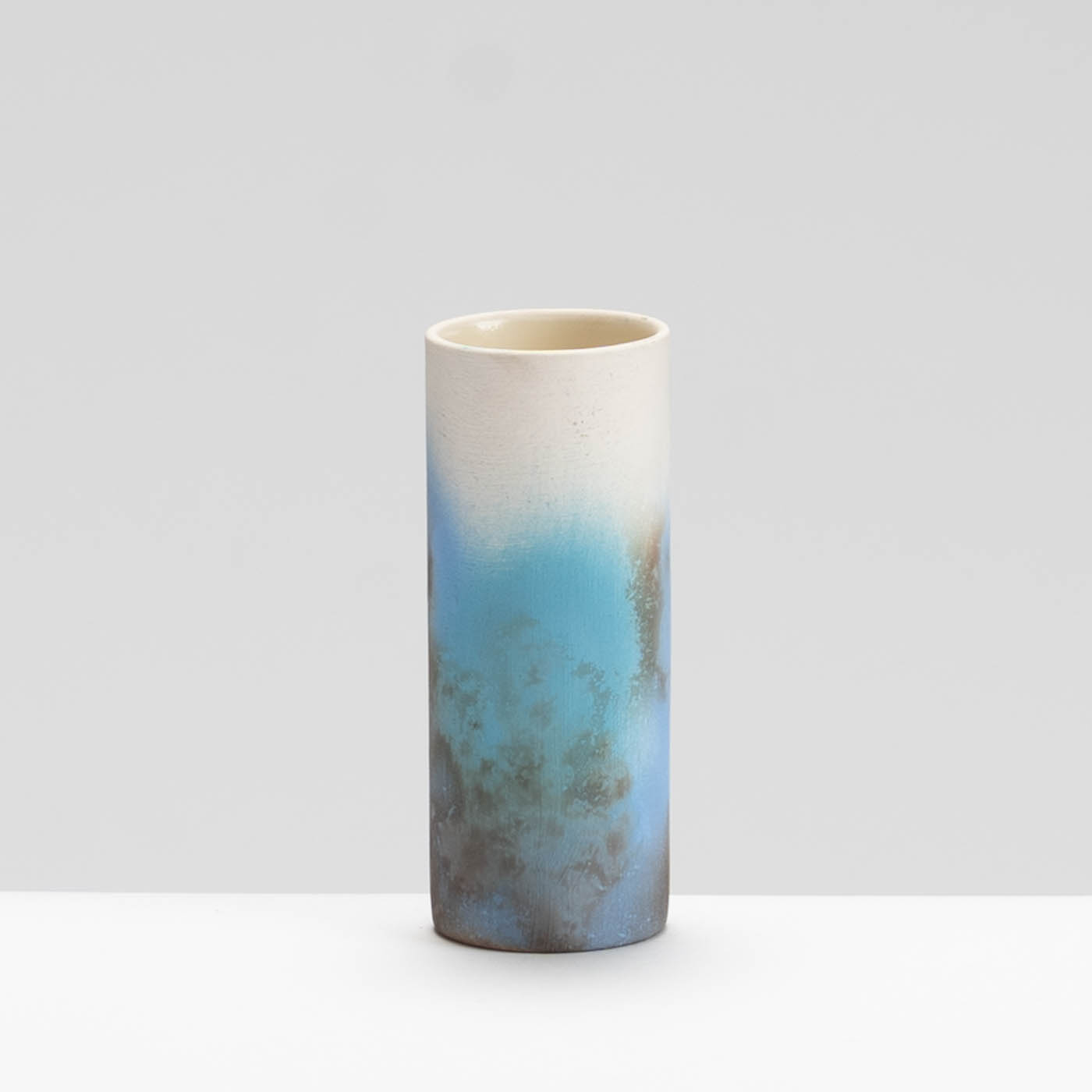 TW92Y1435 Bud Vase