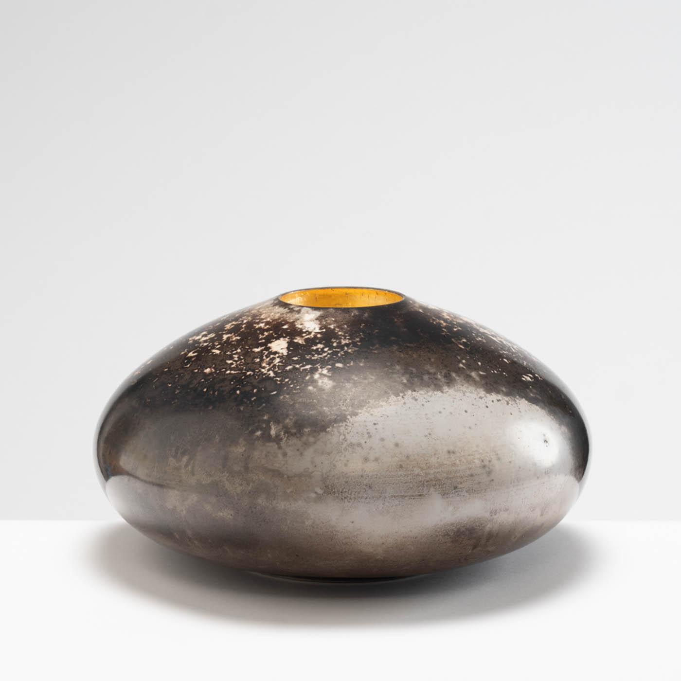 DA77Y192 Rounded Vessel
