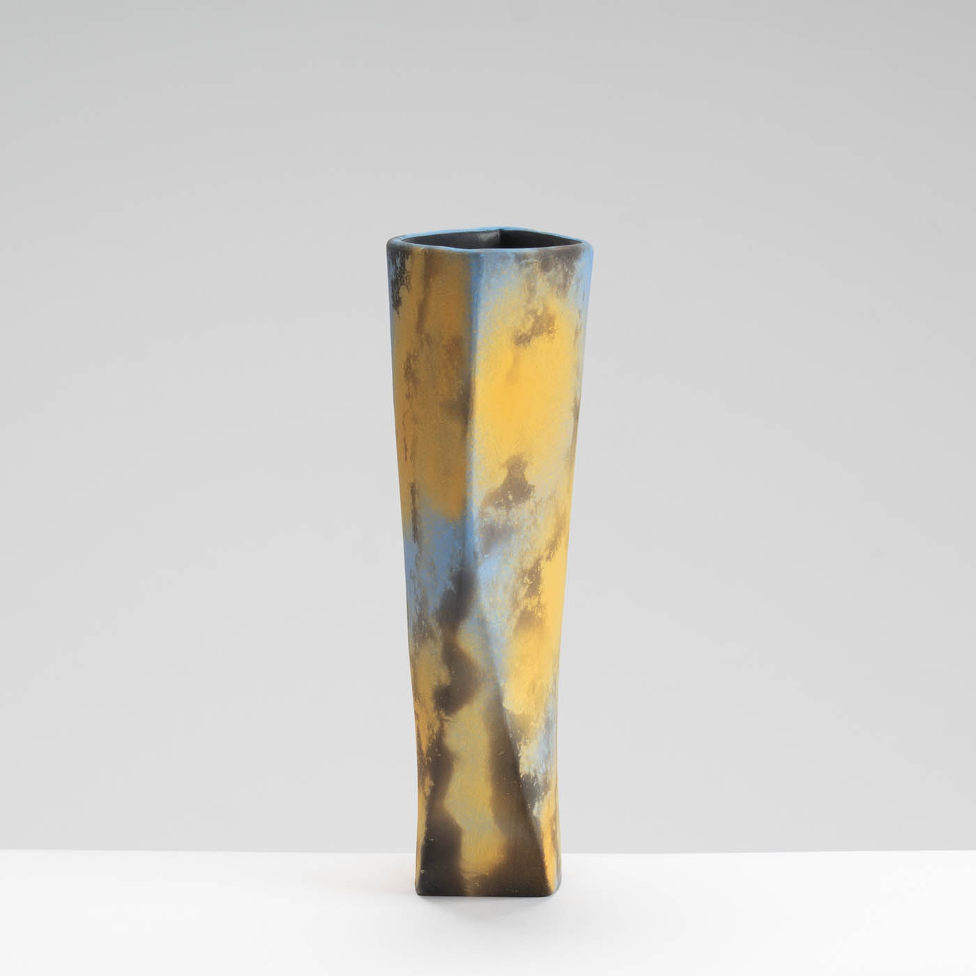 TW92Y1404 Small Shallows Vase