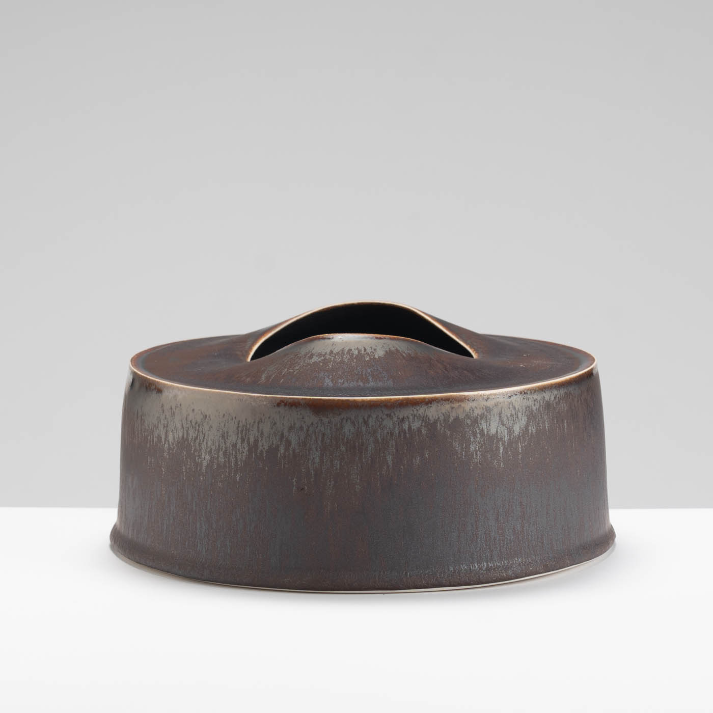 TG356Y229 Small Wide Dark