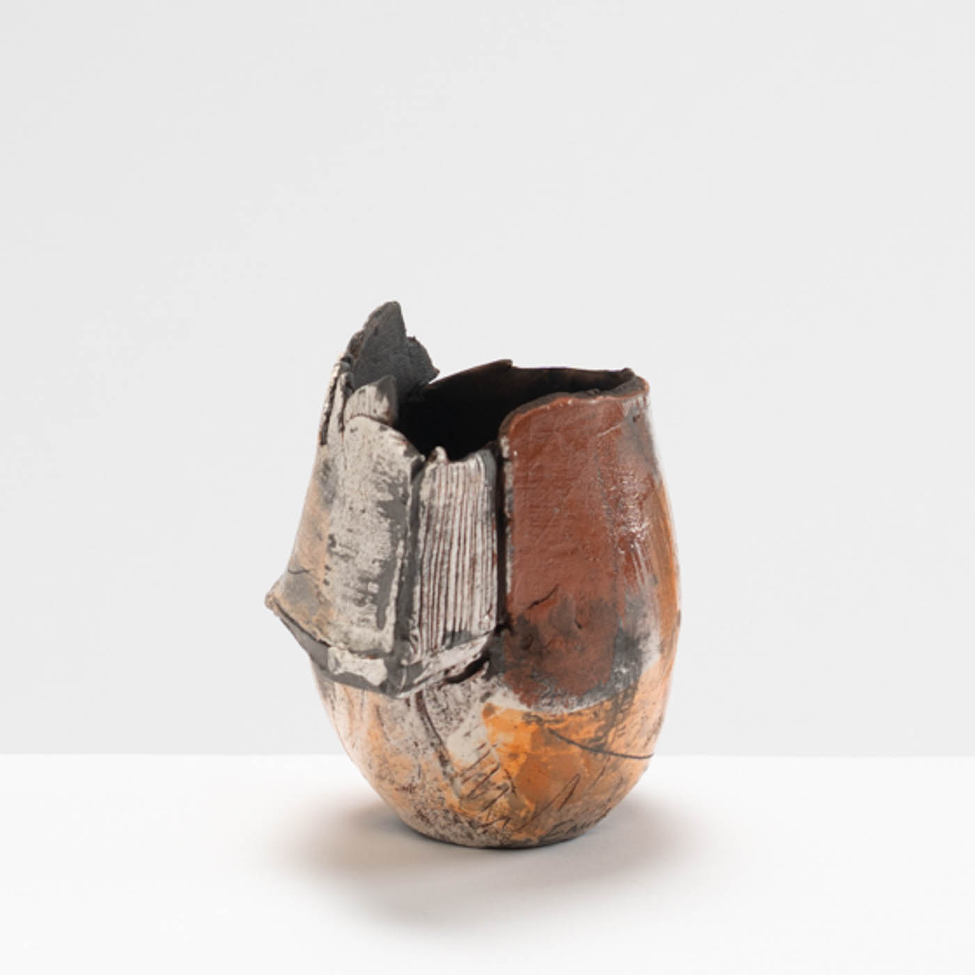 ES582Y73 Small Orange Fragmented Vessel
