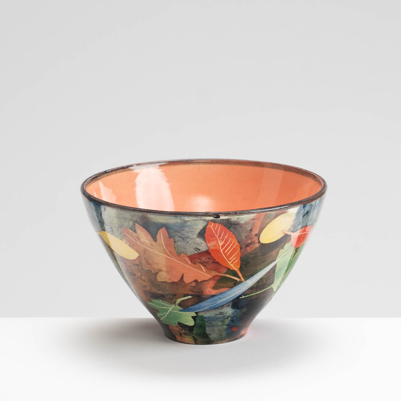 SM242Y1035 Small Deep Bowl - Red interior, multi-leaf