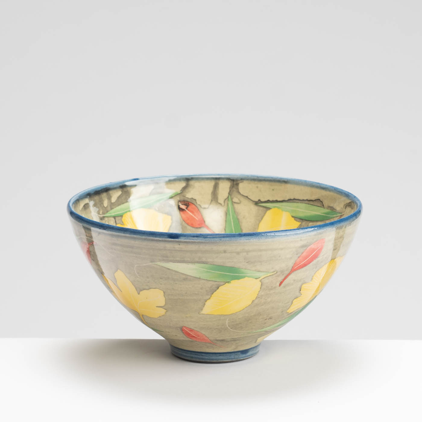 SM242Y1038 Medium Bowl - Leaves on grey