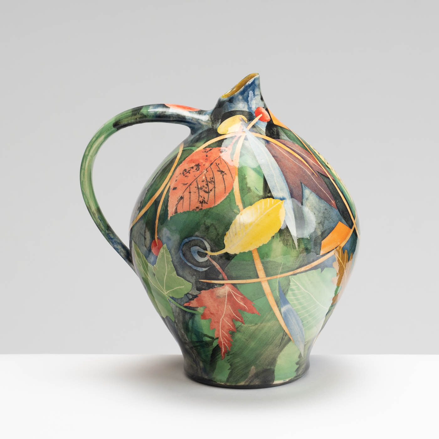 SM242Y1022 Large Oil Jug - Leaves and stalks