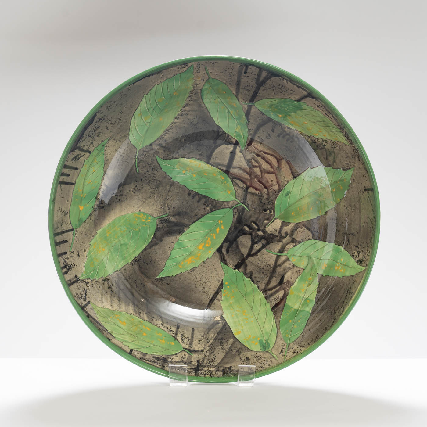 SM242Y1058 Extra Large Bowl - Big green leaves on deep grey and black